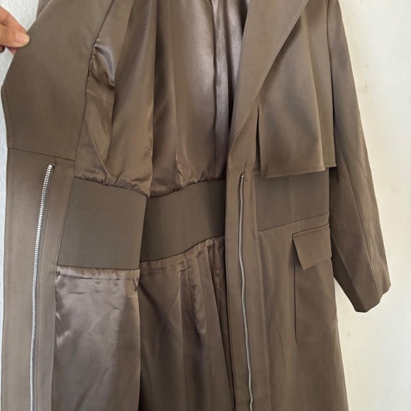 Alo Women’s FORMATION TRENCH COAT Olive Tree Size Medium - Picture 10 of 16